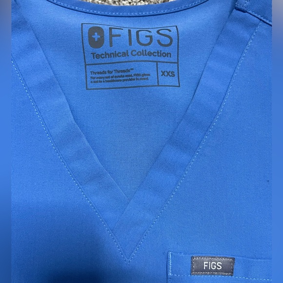 Ceil Blue Scrub Set - Picture 7 of 7